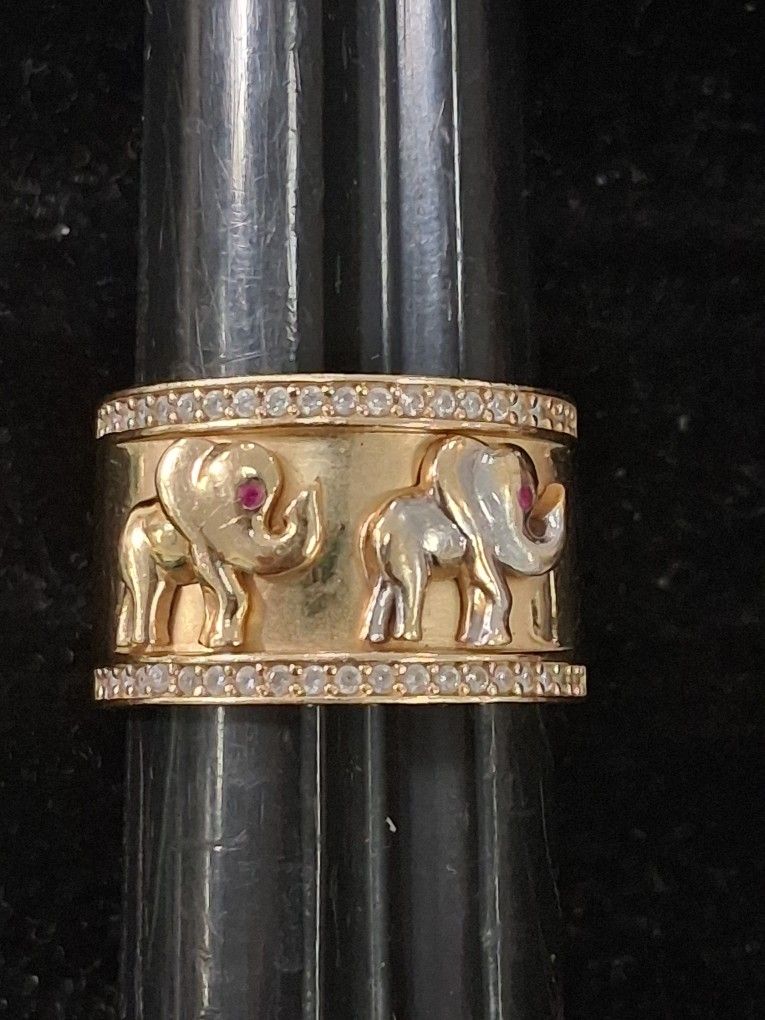 14kt Elephant Ring