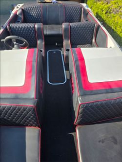 1991 Commander Boats Open Bow