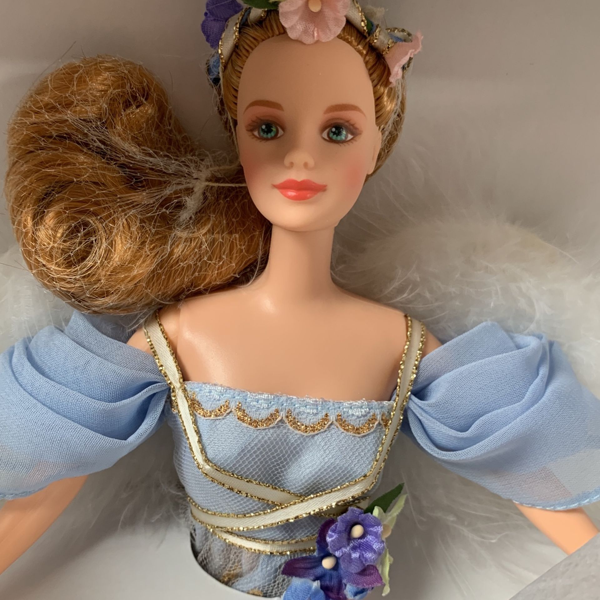 Harpist Angel Barbie Angels Of Music Collection
