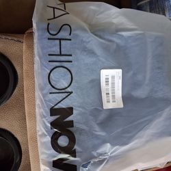 Assorted ladies jeans