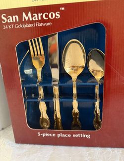 International Silver Company San Marcos 24kt Goldplated 70 Piece Serving Chest $180