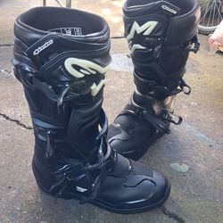 Alpinestars size 13