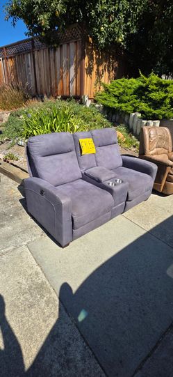 Gray Power Recliner Loveseat with Console