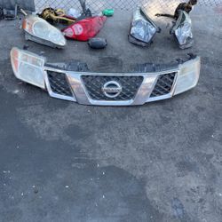 Nissan Frontier Headlights And Grille