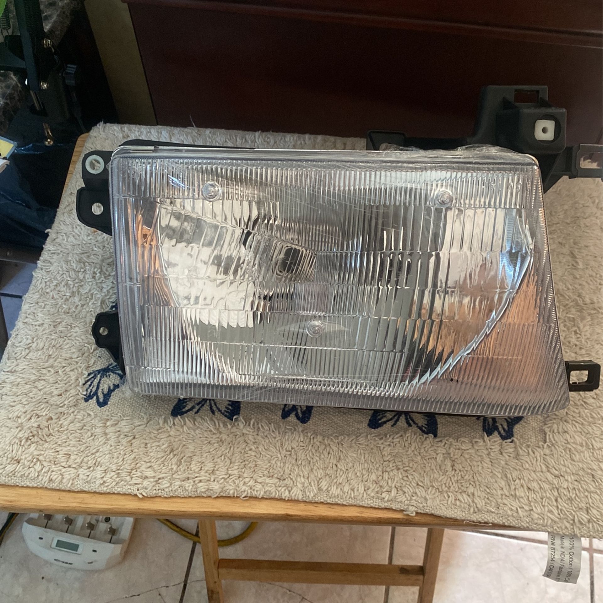 1996–1998 Toyota 4Runner Headlights