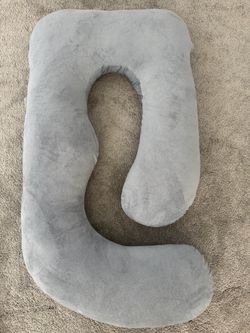 Momcozy C-Shape Full Body Pregnancy Pillow