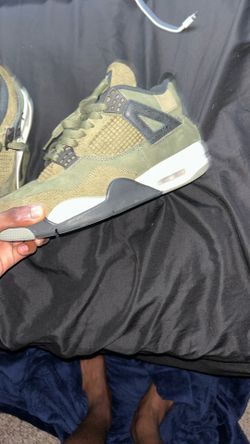 Jordan 4s