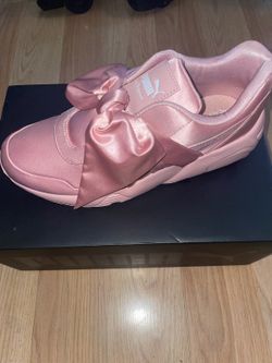 RIHANNA (FENTY) WOMENS BOW SNEAKER