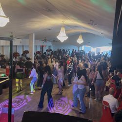 dj todo tipo de eventos dj luzes umo sonido fiesta