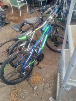 Se venden 3 x 80