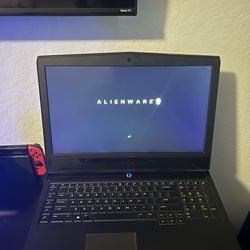 Alienware 17 R5 gaming laptop