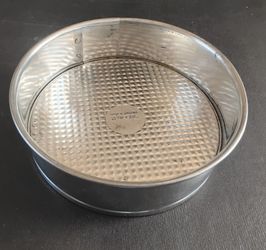 Spring form pan 8.5" made in Germany