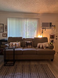 Sofa set