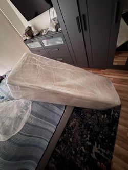 $20 Ottoman