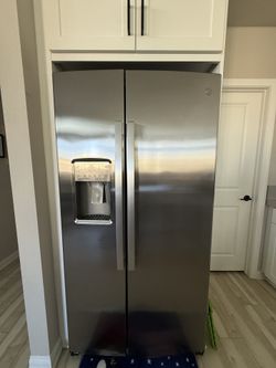 Clean & Working GE Profile 21.9 Cu. Ft. Counter-Depth Side-by-Side Stainless Steel Refrigerator