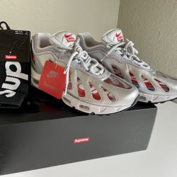 Supreme Nike Air Max 96 Silver Bullet & Crewneck Socks 