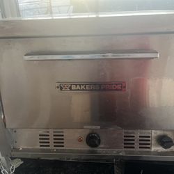 Baker’s Pride Pizza Oven