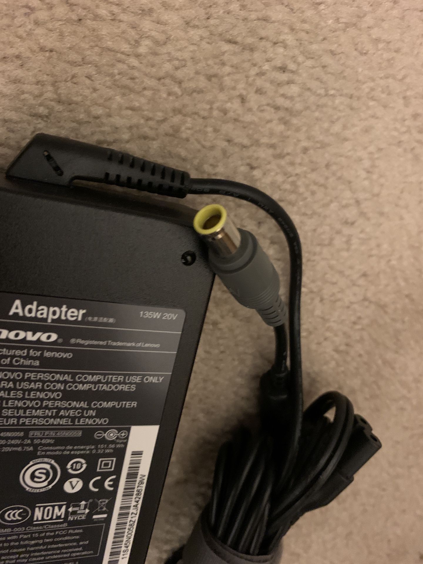 Lenovo AC Laptop Power Adapter 135W 20V Round barrel connector