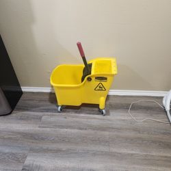 Like New Mop Cart 