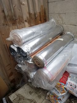Rollos de underlayment 200 pies cuadrado cada rollo