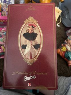 Hallmark Holiday Barbie 1995