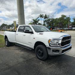 2019 RAM 3500 BIG HORN WHITE PICK UP MILLAS 115,304 PRECIO $33,500
