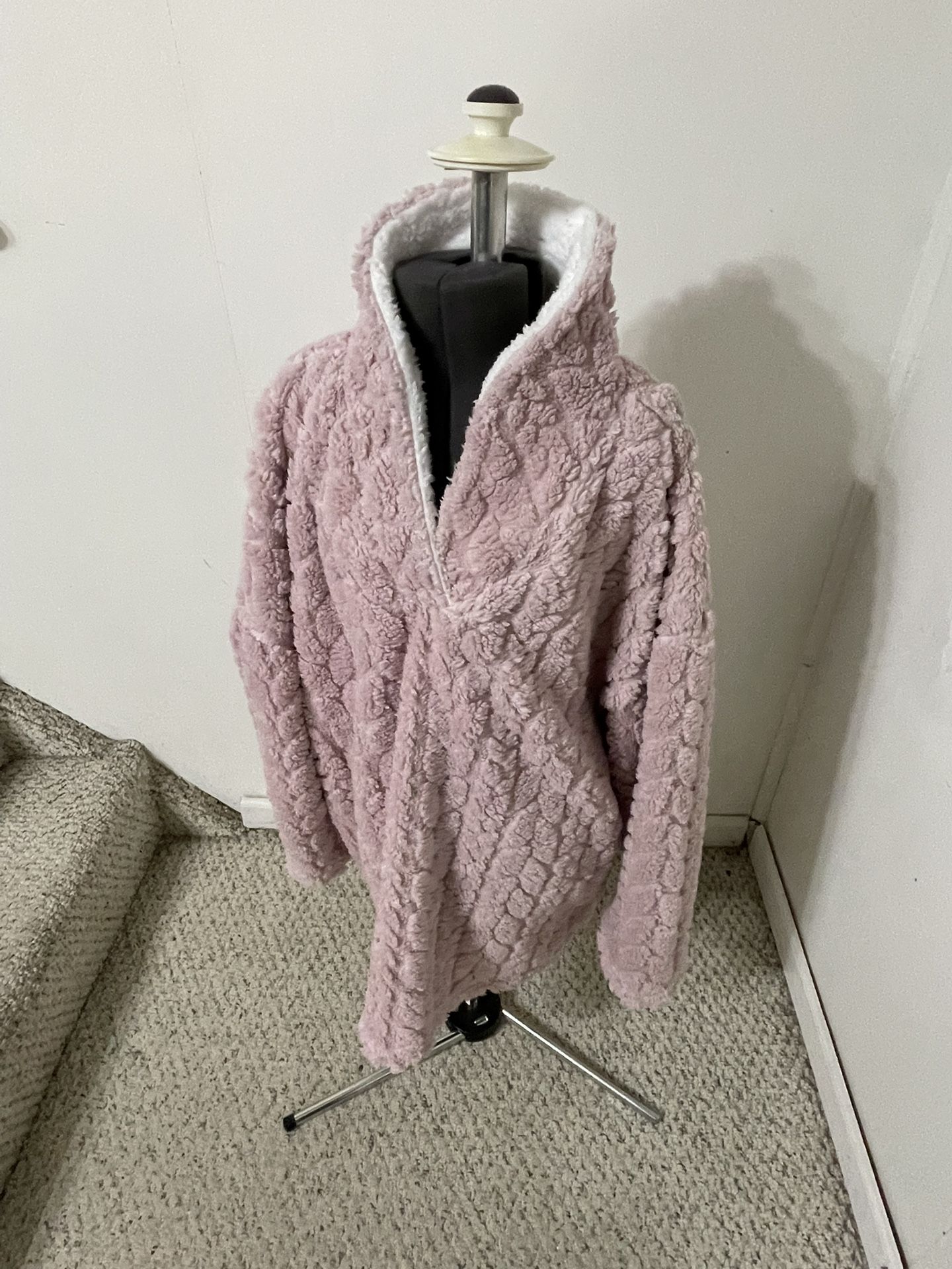 Womens Soft Lounge Top Never Used 2X