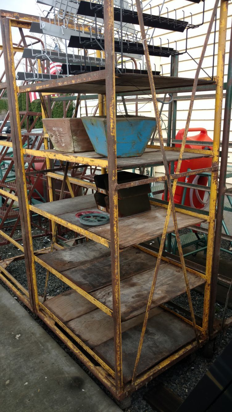INDUSTRIAL METAL ROLLING SHELVES for Sale in Lake Stevens, WA OfferUp