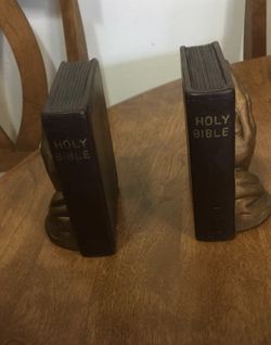 Ceramic Bible book ends set