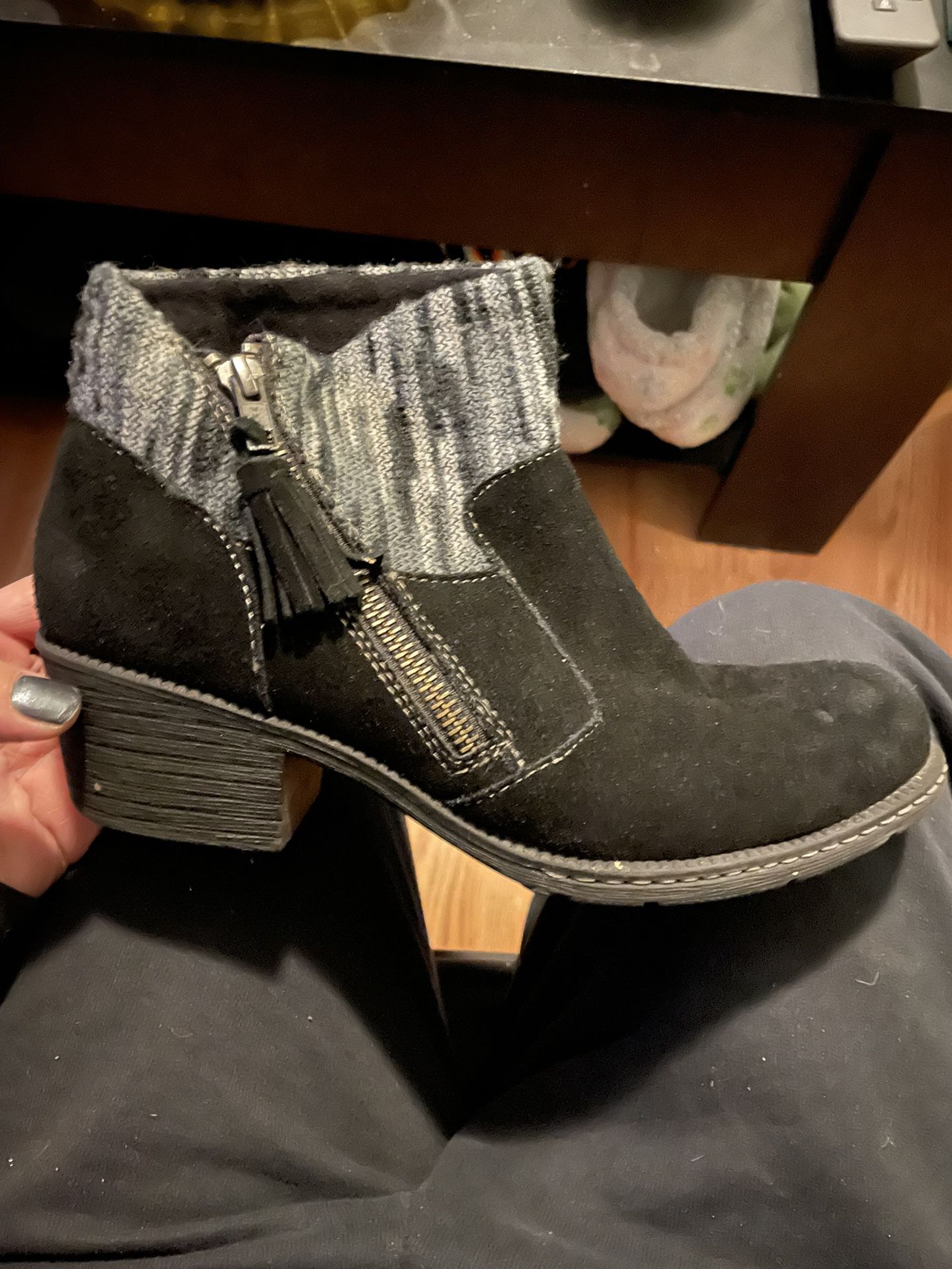 New Born B.O.C. Black Charon Ankle Booties