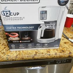 Black & Decker 12 cup coffee maker