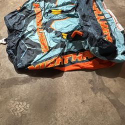 HO Sports Nighthawk 3 – 3-Person Towable Water Tube