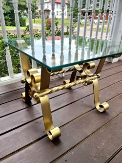 Glass table with gold metal base (square)