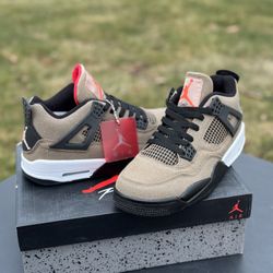 Jordan Retro 4s Olive