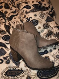 Woman bootie