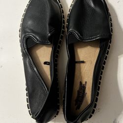 Old Navy Women’s Slip ons