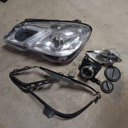 Mercedes Benz E class 2009-2012 W212 drivers side headlight lens projector parts