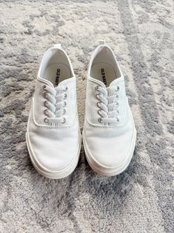 Boys shoes