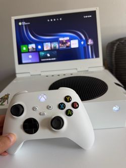 Xbox series S with portable screen  like new