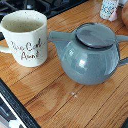 tea pot and mug