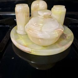 Onyx Salt And Pepper 5 Piece Set