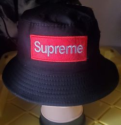 Bucket hat