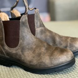 Women Blundstone Chelsea Boots