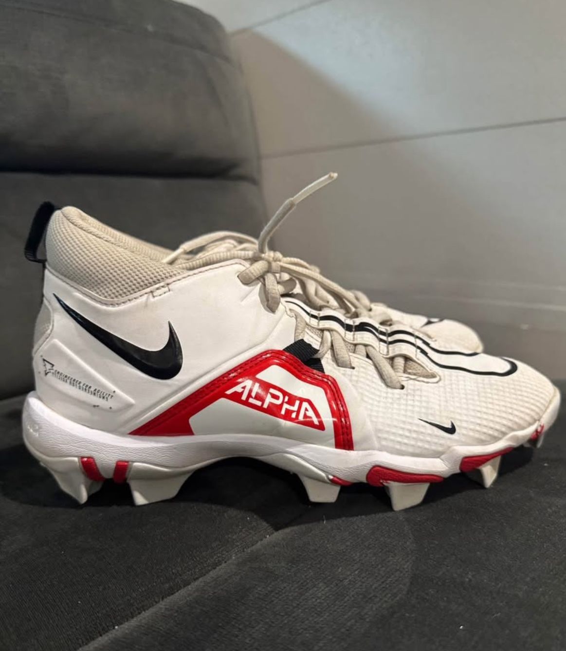 Youth Nike Alpha Menace 3 Shark Football Cleat Red White