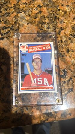 1985 Topps Mark McGwire USA Baseball Rookie Card