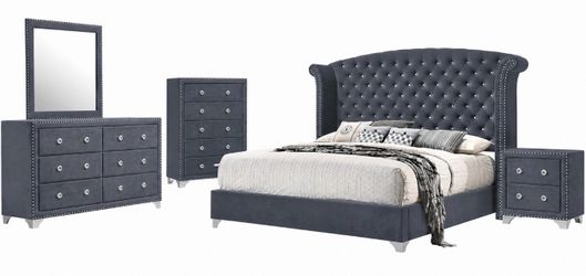 Queen Blue Gray Velvet 5-Piece Bedroom Set