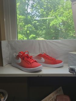 Nike Men's SB Blazer - Vapor Red - Size 9