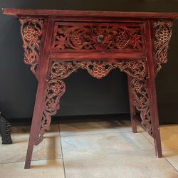 Decorative wooden table