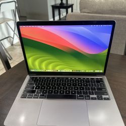 APPLE MACBOOK PRO 13” INTEL QUAD CORE i5 16GB RAM 500Gb SSD! LOADED! 