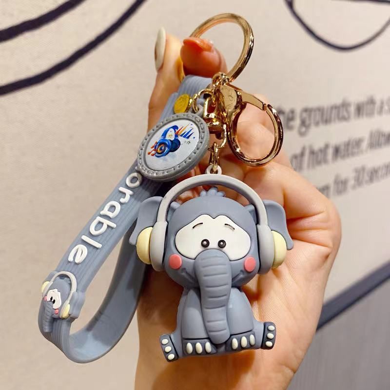 Music elephant keychain